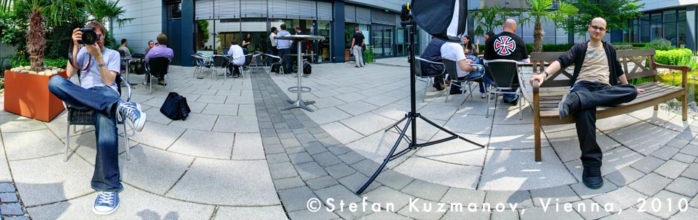 Christian Lendls Session Free Portraits for a link mit Olaf Nitz. Virtuelles Flash Panorama vom Barcamp Vienna bcvie am 29 mai 2010, Microsoft, 1120 Wien.